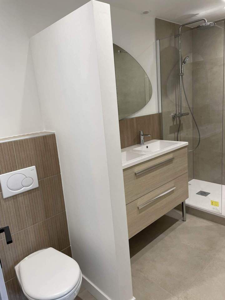 Salle de bain PMR Mornant